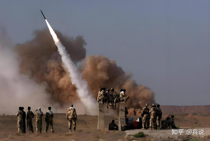 이란군의 미사일 발사.png