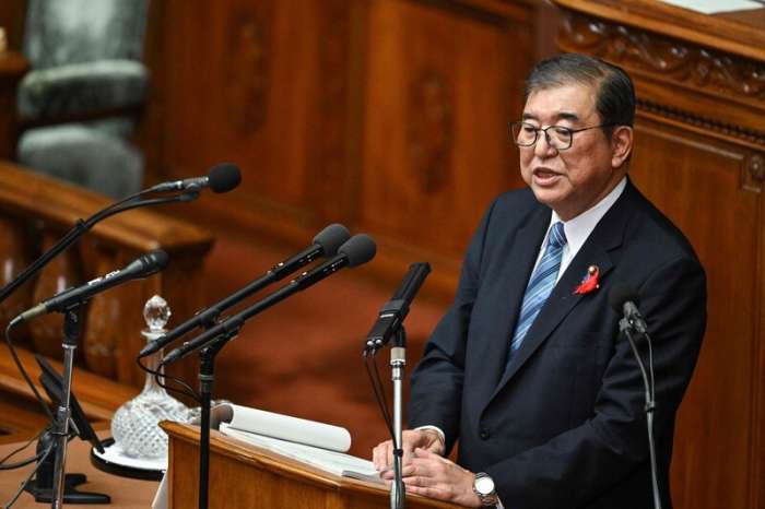이시바 시게루 총리.png.jpg